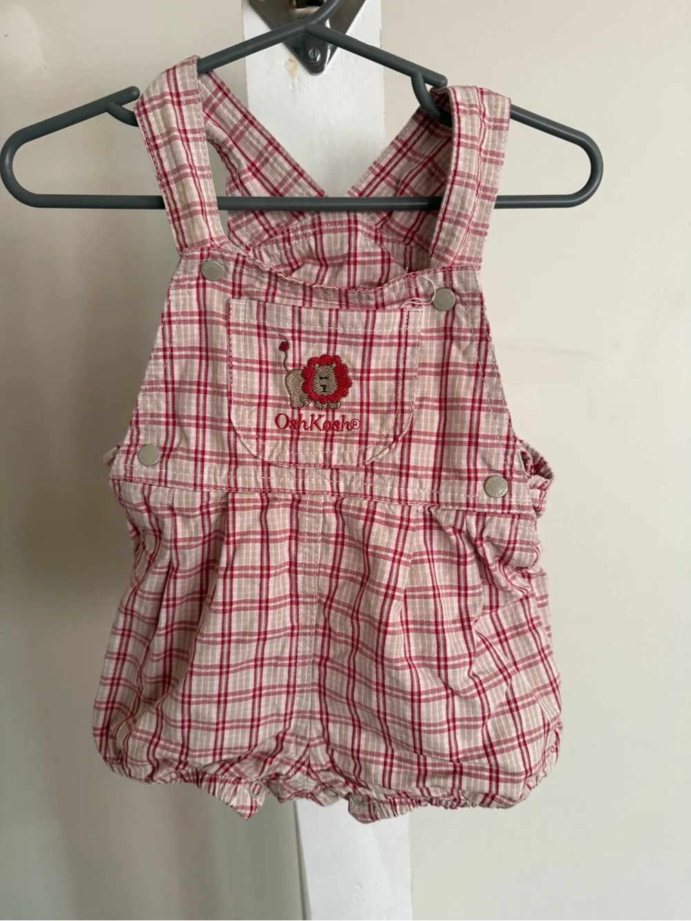 OshKosh Bgosh adorable plaid